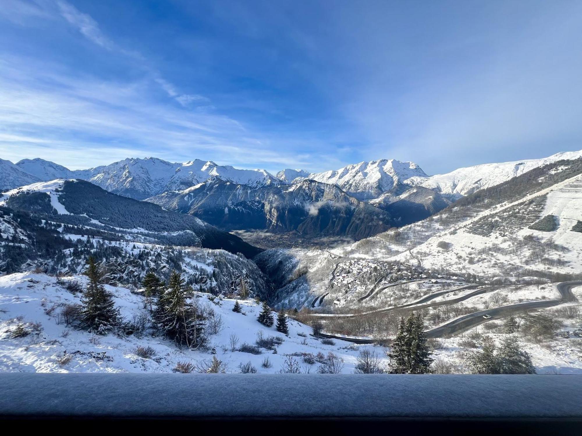 Stunning With Breathtaking View!